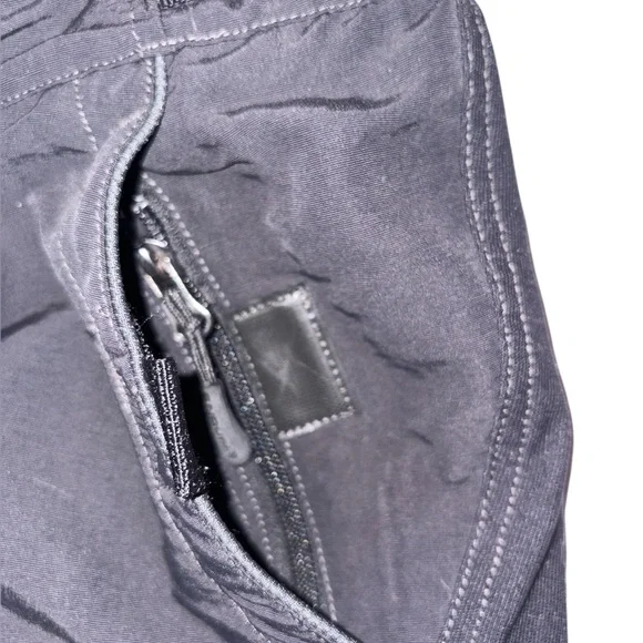 Endura Women’s Mountain Bike 3/4 Shorts Size XS - Picture 7 of 10